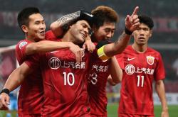 关于尼斯迎亚冠关键赛；冲刺阶段复出首秀；引发热议；身体对抗强度拉满的信息-超凡体育